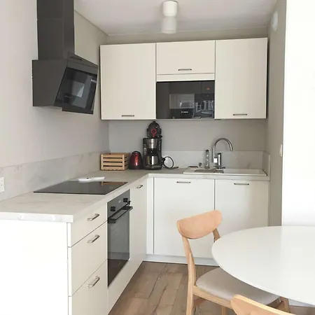 펜션 Moderne Avec Balcon - 4 Pers. - Fr-1-673-21 *